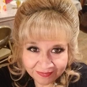 Meet your Posher, Beatrice